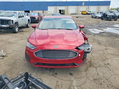 Vista de 2020 FORD FUSION SE, ángulo 5