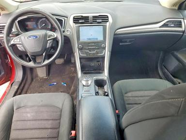 Vista de 2020 FORD FUSION SE, ángulo 8