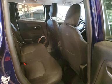Vista de 2016 JEEP RENEGADE LATITUDE, ángulo 11