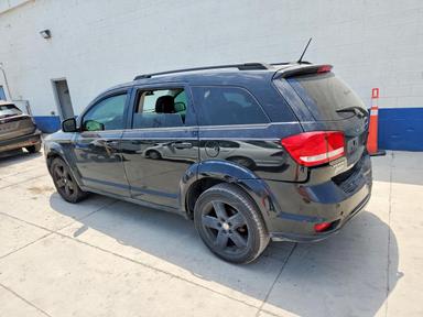 منظر 2012 DODGE JOURNEY SXT، زاوية 2