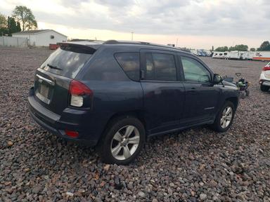 منظر 2016 JEEP COMPASS SPORT، زاوية 3