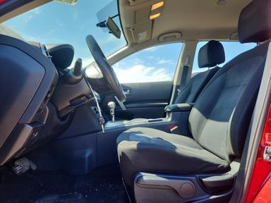 2013 NISSAN ROGUE S view, angle 7