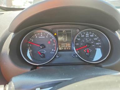 2013 NISSAN ROGUE S view, angle 9