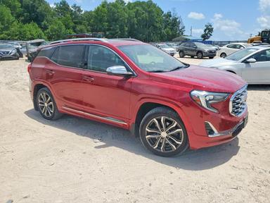 Vista de 2019 GMC TERRAIN DENALI, ángulo 4