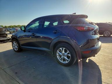 Vista de 2020 MAZDA CX-3 SPORT, ángulo 2