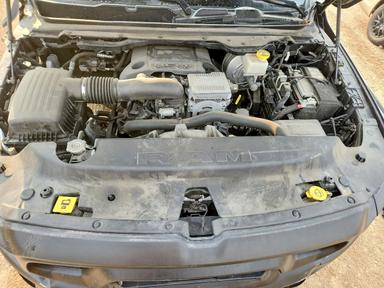 Vue de 2024 RAM 1500 REBEL, angle 11