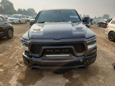 Vue de 2024 RAM 1500 REBEL, angle 5