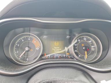 منظر 2022 JEEP CHEROKEE LIMITED، زاوية 9