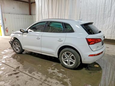 منظر 2019 AUDI Q5 PREMIUM، زاوية 2