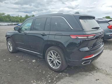 منظر 2023 JEEP GRAND CHEROKEE SUMMIT، زاوية 2