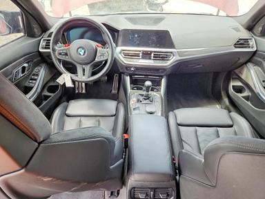 Vue de 2022 BMW M3, angle 8