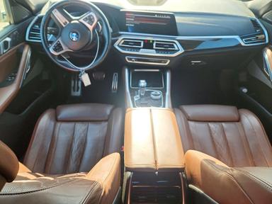 Vedere 2021 BMW X6 M50I, unghi 8