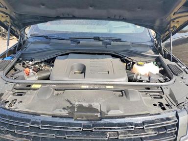 Вид 2026 LAND ROVER RANGE ROVER SE, угол 12