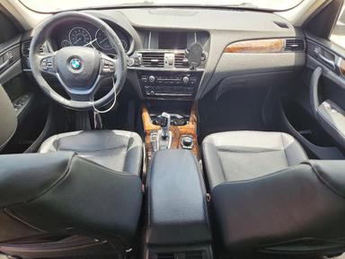 Vue de 2015 BMW X3 XDRIVE28I, angle 8
