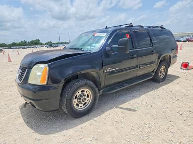 Vue de 2007 GMC YUKON XL K2500, angle 1