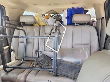 Vue de 2007 GMC YUKON XL K2500, angle 10