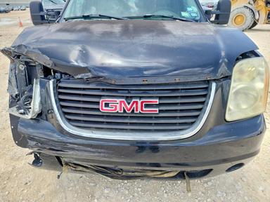 Vue de 2007 GMC YUKON XL K2500, angle 12