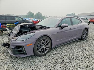 Vista de 2025 PORSCHE PANAMERA BASE, ángulo 1