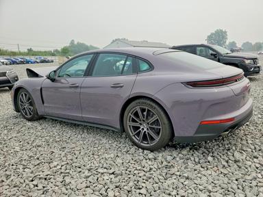 Vista de 2025 PORSCHE PANAMERA BASE, ángulo 2