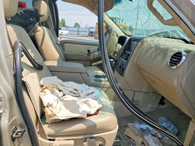 Vista de 2007 FORD EXPLORER XLT, ángulo 7