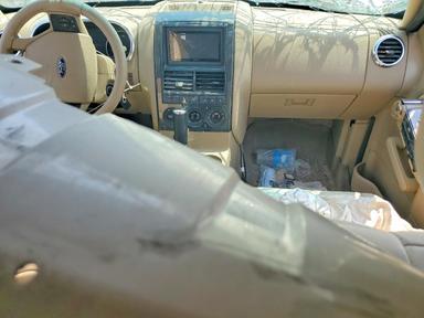 Vista de 2007 FORD EXPLORER XLT, ángulo 8