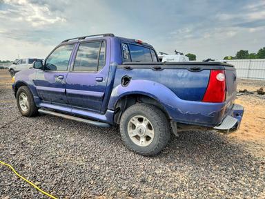 Вид 2004 FORD EXPLORER SPORT TRAC, угол 2