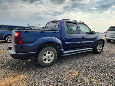 Вид 2004 FORD EXPLORER SPORT TRAC, угол 3