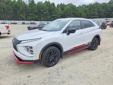 Вид 2024 MITSUBISHI ECLIPSE CROSS LE, угол 1