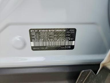 Вид 2024 MITSUBISHI ECLIPSE CROSS LE, угол 13