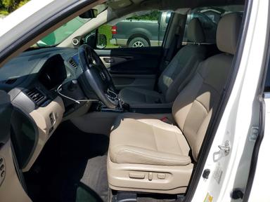 Вид 2020 HONDA PILOT TOURING, угол 7