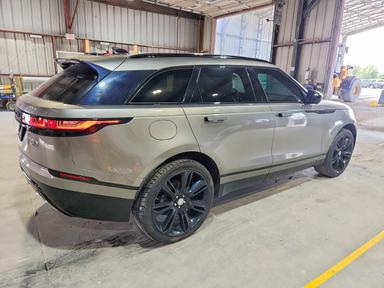 Vista de 2018 LAND ROVER RANGE ROVER VELAR R-DYNAMIC HSE, ángulo 3