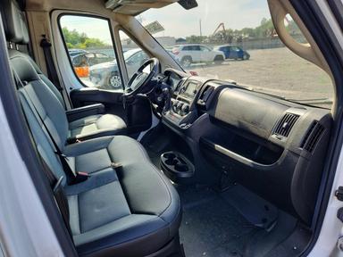 منظر 2018 RAM PROMASTER 2500 DELIVERY VAN، زاوية 8