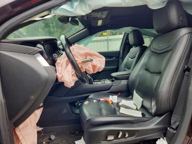 2021 CADILLAC XT5 PREMIUM LUXURY view, angle 7