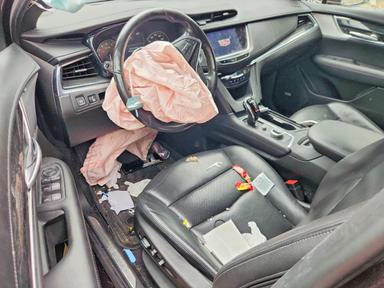 2021 CADILLAC XT5 PREMIUM LUXURY view, angle 8