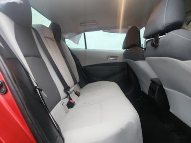Вид 2021 TOYOTA COROLLA LE, угол 10