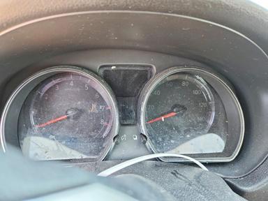 2019 NISSAN VERSA SV view, angle 9