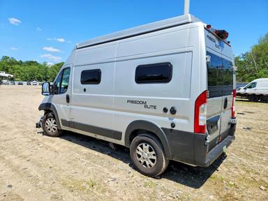 Вид 2025 RAM PROMASTER 1500 RV, угол 3
