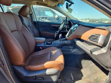 Вид 2021 SUBARU OUTBACK TOURING, угол 7