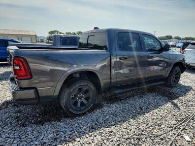 Vista de 2025 RAM 1500 BIG HORN/LONE STAR, ángulo 3