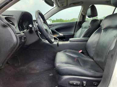 Vue de 2011 LEXUS IS 250, angle 7