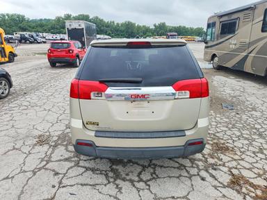 Vue de 2013 GMC TERRAIN SLE, angle 6