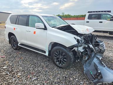 Vue de 2022 LEXUS GX 460, angle 4