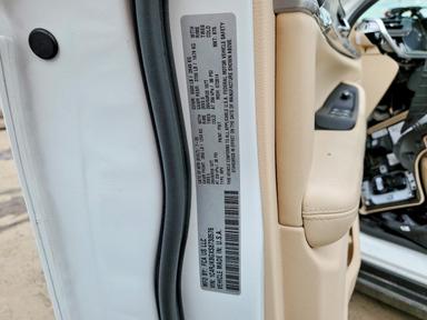 2025 JEEP GRAND CHEROKEE L LIMITED view, angle 13