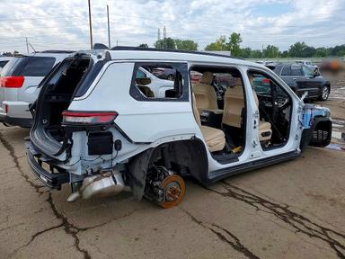 2025 JEEP GRAND CHEROKEE L LIMITED view, angle 3