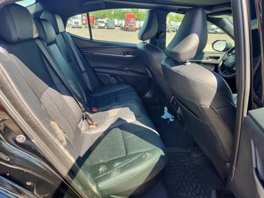 Вид 2025 TOYOTA CAMRY XSE, угол 10