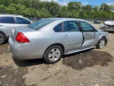 Vista de 2012 CHEVROLET IMPALA LS, ángulo 3