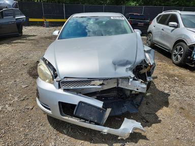 Vista de 2012 CHEVROLET IMPALA LS, ángulo 5