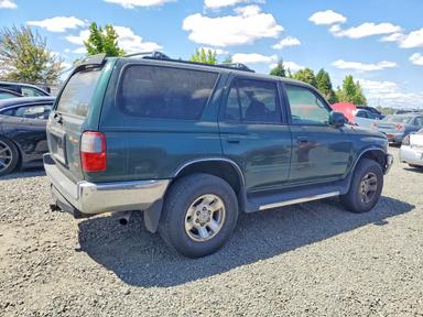 Vue de 1999 TOYOTA 4RUNNER SR5, angle 3