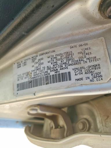منظر 2000 TOYOTA 4RUNNER SR5، زاوية 12