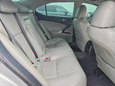 Vue de 2007 LEXUS IS 250, angle 10